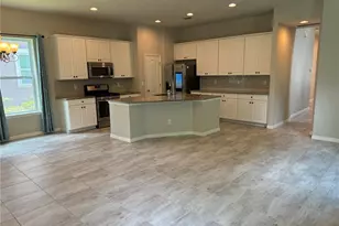 5912 Village Center Dr, Lithia, FL 33547 - Photo 48