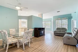 9289 Penelope Dr, Weeki Wachee, FL 34613 - Photo 12