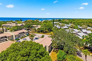 404 Windrush Bay Dr, Tarpon Springs, FL 34689 - Photo 44