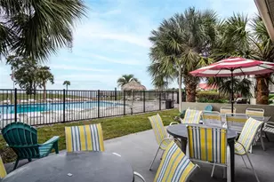 404 Windrush Bay Dr, Tarpon Springs, FL 34689 - Photo 34