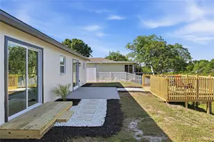 1423 Chesterfield Dr, Dunedin, FL 34698 - Photo 26