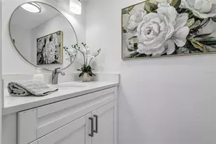 8817 Bay Pointe Dr, Tampa, FL 33615 - Photo 24