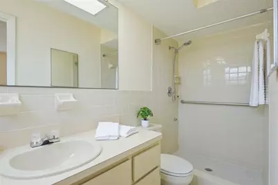 7832 McPherson Drive, New Port Richey, FL 34653 - Photo 12