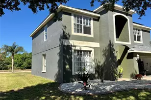 9023 Pinebreeze Dr, Riverview, FL 33578 - Photo 2
