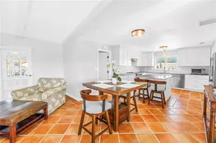 12475 4th St E, Treasure Island, FL 33706 - Photo 10
