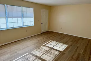 1320 Moreland Dr, Clearwater, FL 33764 - Photo 6