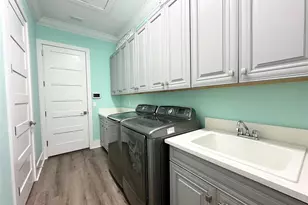 1802 5th St E, Palmetto, FL 34221 - Photo 40