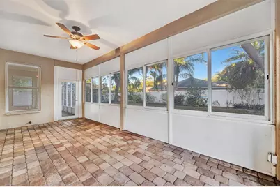 2839 Safe Harbor Drive, Tampa, FL 33618 - Photo 36