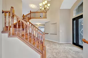 2839 Safe Harbor Dr, Tampa, FL 33618 - Photo 8