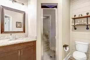 618 Oak Ridge Dr, Brandon, FL 33510 - Photo 8