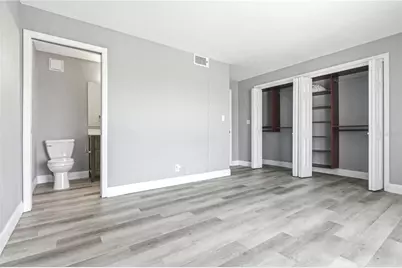 12482 Capri Circle N, Treasure Island, FL 33706 - Photo 36