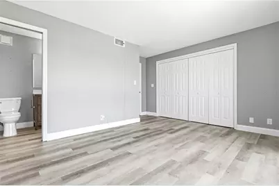 12482 Capri Circle N, Treasure Island, FL 33706 - Photo 34