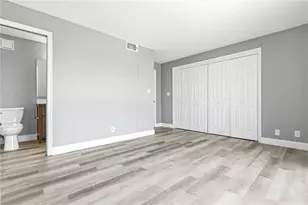 12482 Capri Cir N, Treasure Island, FL 33706 - Photo 34