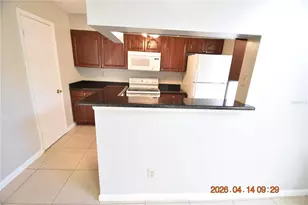 8605 Mallard Reserve Dr, Tampa, FL 33614 - Photo 22
