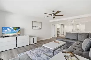 7300 Sun Island Dr S, South Pasadena, FL 33707 - Photo 8