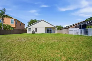 12501 Lake Vista Dr, Gibsonton, FL 33534 - Photo 36