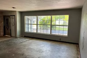 6329 11th St Ct E, Bradenton, FL 34203 - Photo 10
