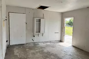 6329 11th St Ct E, Bradenton, FL 34203 - Photo 4