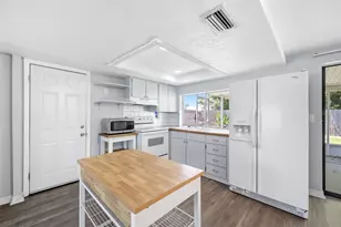 3303 Williamsburg Loop, Holiday, FL 34691 - Photo 12