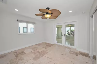 11800 7th Street E, Treasure Island, FL 33706 - Photo 18