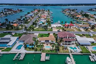 11800 7th St E, Treasure Island, FL 33706 - Photo 34