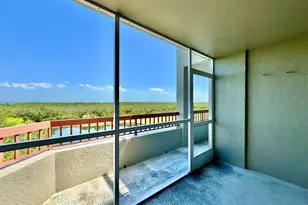 2333 Feather Sound Dr, Clearwater, FL 33762 - Photo 24