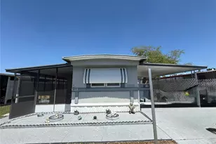 38645 Remora Ave, Zephyrhills, FL 33542 - Photo 2