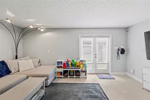1819 Clearbrooke Dr, Clearwater, FL 33760 - Photo 10