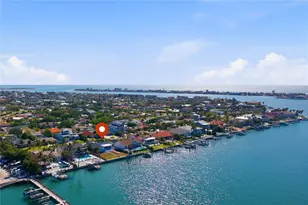 155 1st St W, Tierra Verde, FL 33715 - Photo 4