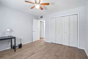 1715 Belleair Forest Dr, Belleair, FL 33756 - Photo 8