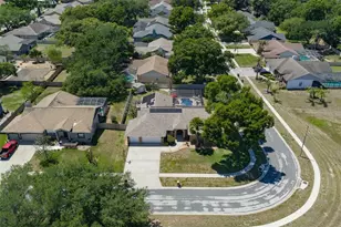 3931 Appletree Dr, Valrico, FL 33594 - Photo 54