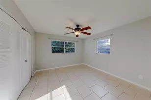 1109 E Rohe St, Tarpon Springs, FL 34689 - Photo 20
