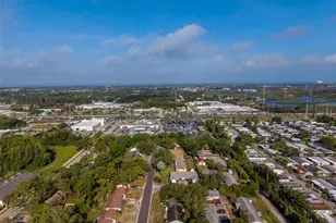 1109 E Rohe St, Tarpon Springs, FL 34689 - Photo 64