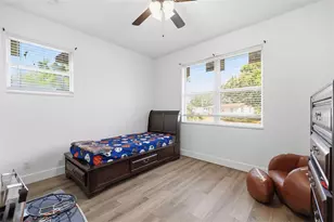 4401 Cobia Dr SE, Saint Petersburg, FL 33705 - Photo 16