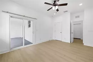 4401 Cobia Dr SE, Saint Petersburg, FL 33705 - Photo 12