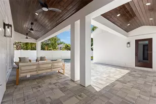 1100 8th St N, Saint Petersburg, FL 33701 - Photo 22