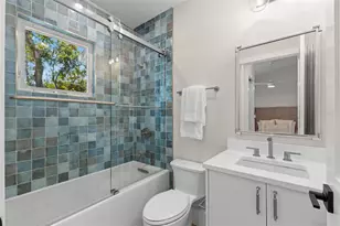 1100 8th St N, Saint Petersburg, FL 33701 - Photo 50