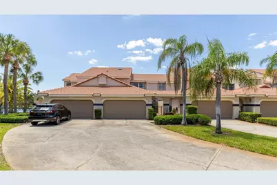 10438 Saint Tropez Place, Tampa, FL 33615 - Photo 4