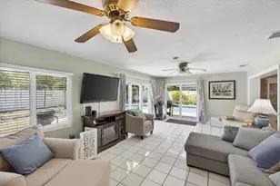 3067 Kapok Kove Dr, Clearwater, FL 33759 - Photo 18