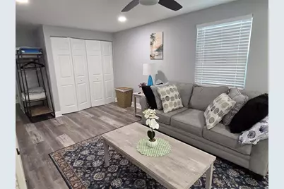 5105 Tangerine Avenue S, Gulfport, FL 33707 - Photo 18