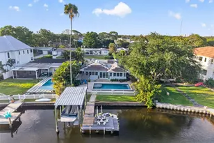316 89th Ave NE, Saint Petersburg, FL 33702 - Photo 36