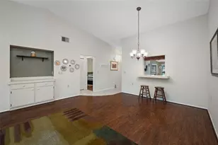 8641 Shadblow Ct, Port Richey, FL 34668 - Photo 18