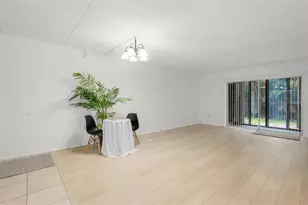 125 Cypress Ln, Oldsmar, FL 34677 - Photo 8