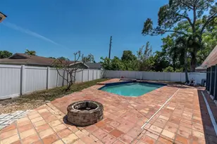 12101 74th St, Largo, FL 33773 - Photo 34