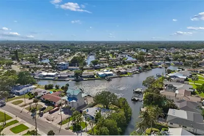 4790 Shore Acres Boulevard NE, Saint Petersburg, FL 33703 - Photo 48