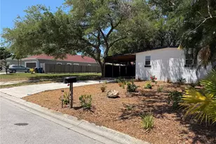 432 2nd Ave NE, Largo, FL 33770 - Photo 2