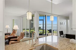 5729 Puerta Del Sol Blvd S, Saint Petersburg, FL 33715 - Photo 6