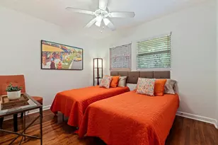 1055 Monticello Blvd N, Saint Petersburg, FL 33703 - Photo 12