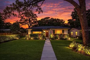 4020 Queen St N, Saint Petersburg, FL 33714 - Photo 1