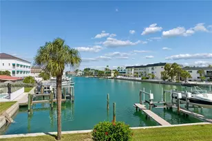 152 117th Ave, Treasure Island, FL 33706 - Photo 16